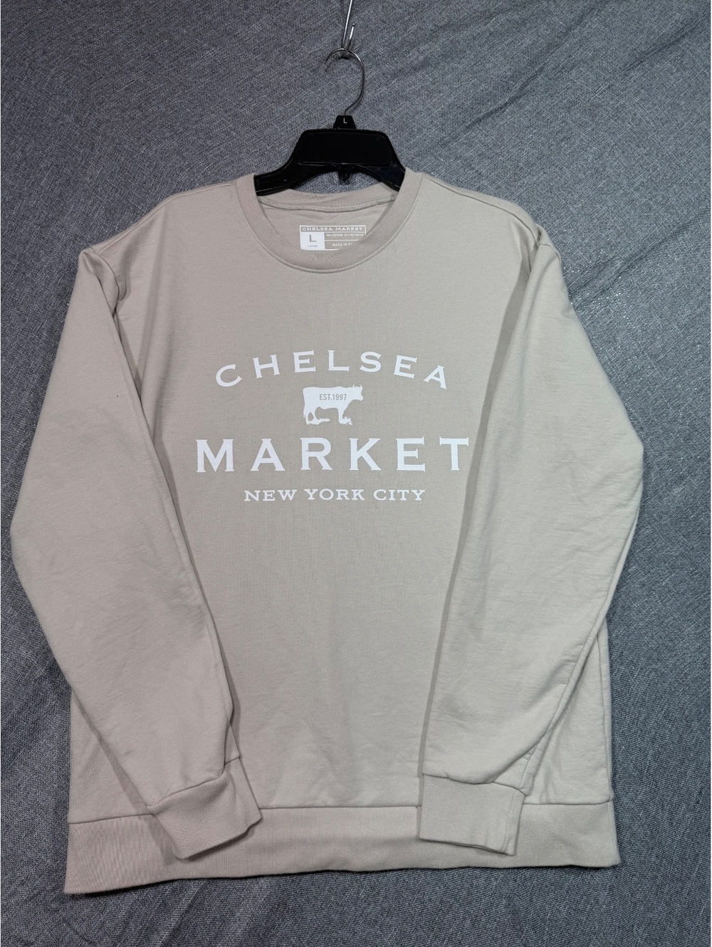 Chelsea Market New York City Beige Crewneck Sweatshirt, Size Large, Cotton-Poly